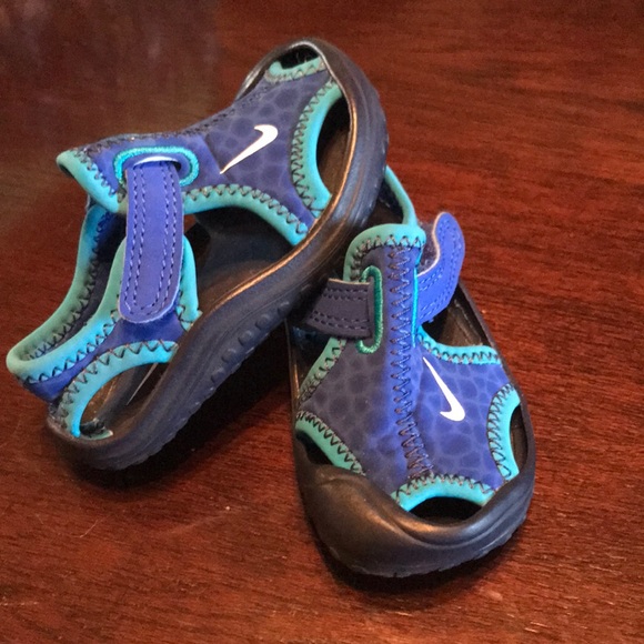 nike infant water shoes